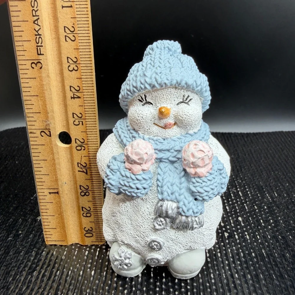 Encore Snow Buddies Snowman Figurine Blue Knit Hat Scarf Pink Mittens Winter